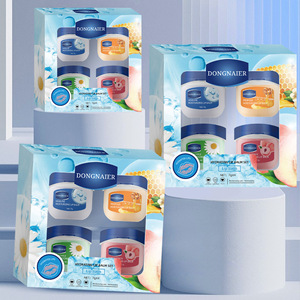 DONGNAIER Coffret de 4 baumes à lèvres hydratants et réparateurs anti-gerçures, réduit les ridules, saveur miel et fruits, 7g - Product Image 4