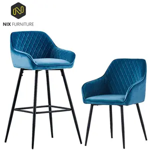 批发各种颜色人体工程学优雅现代北欧软垫天鹅绒蓝色家庭房间扶手餐椅