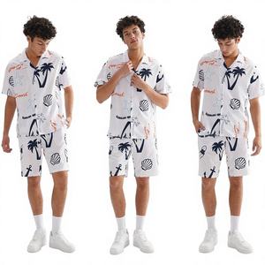 Ensemble deux pièces chemise et short imprimé hawaïen, coupe ample, 100 % polyester, avec cordon de serrage, style décontracté estival pour la plage - Product Image 1