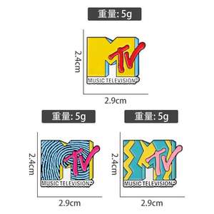 Venta al por mayor de letras de colores, accesorios de metal, ropa, alfileres de cuello, insignias - Product Image 5