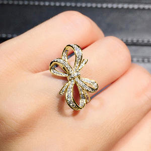 F1587 Anello da Cocktail con Fiocco per Donna, Zirconia Cubica con Micro Pavé, Pietra Rotonda, Gioiello Regalo - Product Image 6