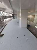 Système de plancher surélevé en cassette, plancher surélevé en métal
