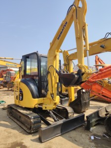 Original Japan Used Komatsu PC35 Excavator High Quality Second Hand Komatsu PC35 <b>Digger</b> for Sale - Product Image 3