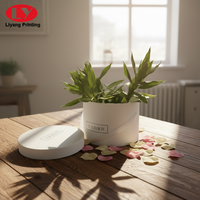 Emballage de fleur de boîte ronde de chapeau en carton blanc avec couvercle pour fleurs de rose
