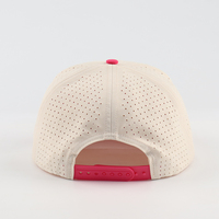 Casquettes de baseball structurées unisexe en Dobby noir à 5 panneaux, avec patch PVC personnalisé, perforations découpées au laser, séchage rapide, Performance