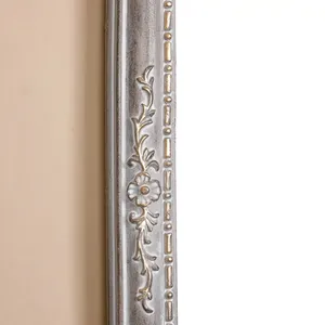 Espejo de pared de metal decorativo de lujo con diseño intrincado y acabado antiguo para decoración de vida disponible precio asequible - Product Image 2