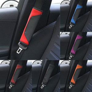 Capa de Cinto de Segurança para Carro em Couro Fibra de Carbono Bicolor, Almofada de Ombro, Protetor de Cinto de Segurança Automotivo para Decoração Interna - Product Image 4