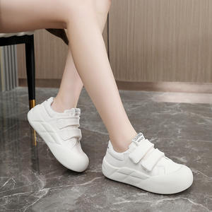 Hermosas zapatillas deportivas con punta redonda y velcro, zapatos deportivos blancos versátiles para mujer, zapatos deportivos minimalistas de moda para primavera y otoño - Product Image 6