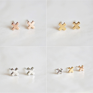 Chihang Tối Giản Tai Bạc Vàng Màu 4Mm Vuông Vòng Tam Giác Chữ Thập Hình Trái Tim Thép Không Gỉ <span class=keywords><strong>Stud</strong></span> Bông Tai - Product Image 3