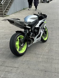 Motociclette <span class=keywords><strong>Yamaha</strong></span> <span class=keywords><strong>R6</strong></span> sportive da corsa fuoristrada usate di seconda mano - Product Image 2