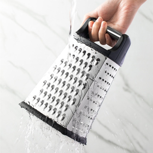 Outil de cuisine professionnel multifonctionnel, trancheuse <span class=keywords><strong>à</strong></span> <span class=keywords><strong>fromage</strong></span> manuelle, <span class=keywords><strong>râpe</strong></span> <span class=keywords><strong>à</strong></span> légumes en acier inoxydable <span class=keywords><strong>à</strong></span> 4 faces avec boîte de rangement - Product Image 5