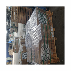 Carreaux d'intérieur Isolation thermique Plancher et mur traditionnels émaillés résistants aux acides 300x600x9mm Carreaux en porcelaine émaillée - Product Image 1