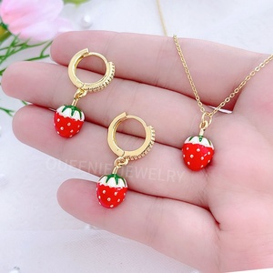 2025 pulseras de mariquita pulseras de cereza chapadas en oro de 18 quilates para regalos mujeres mariquita insecto pulseras de cadena de eslabones - Product Image 4