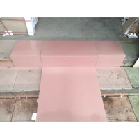 Vente directe d'usine Carreaux à gradins en céramique Fonctions résistantes à l'usure Carreaux de sol intérieurs en porcelaine pour l'isolation thermique