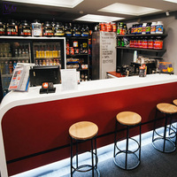 Ensemble de bar à domicile personnalisé conception libre petit espace en forme de L restaurant à domicile comptoir de bar multifonctionnel
