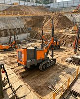 Foreuse rotative sur chenilles diesel avec boîte de vitesses, portable, pour trous de dynamitage en carrière, exploitation minière de bauxite, forage jusqu'à 25 m