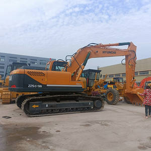 Pelles d'occasion, pelleteuses Hyundai 225C-9S, machines d'ingénierie de construction, équipement en haute condition - Product Image 2