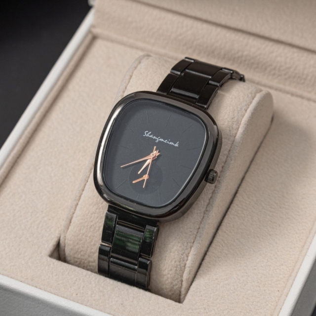 Wholesale Luxury Case Quartz Watches for Men Watch High-end Band Watch