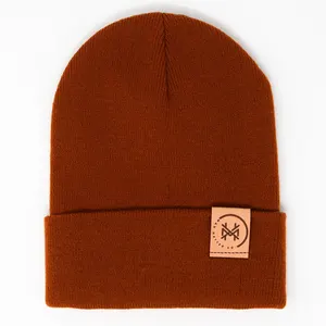Inverno personalizado malha Patch Beanie chapéu couro Patch Beanie com etiquetas