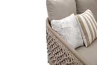 Canapé d'extérieur deux places en corde et aluminium avec coussin épais pour patio de villa de campagne résidentielle de loisirs