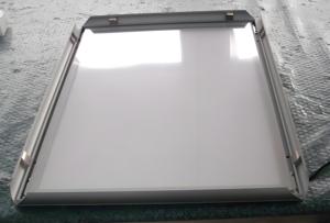 Marco de Aluminio para Póster Publicitario con Caja de Luz LED a Precio Económico - Product Image 5