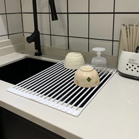 Égouttoir de cuisine multifonctionnel pliable en silicone pour évier, avec rangement pour bols et assiettes, et filtre à eau