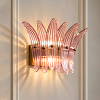 Applique murale LED en verre rayé fait main, motif pétales roses fleuris, style médiéval français, avec quincaillerie électroplaquée, pour villa, hôtel, chambre