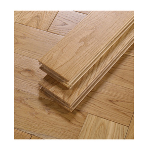 Plancher de bois dur massif en chêne Plancher de bois d'intérieur moderne blanc Parquet en bois de chêne à chevrons