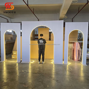 Suave venta al por mayor Led boda blanco telón de fondo acrílico conjunto de 3 boda telón de fondo pared acrílico Decoración - Product Image 6