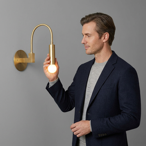 Applique murale en laiton, luminaire géométrique minimaliste, décoration intérieure moderne, lampe de salon - Product Image 1