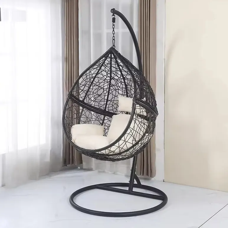 Moderner Garteneierstuhl Außenmöbel Einersitz hängender Hängematte-Stuhl Indoor Weide Rattan Terrassenschaukeln mit Ständer