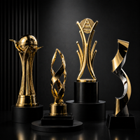 Trophée artisanal en métal personnalisé haut de gamme, statue créative en or pour la décoration de cérémonie