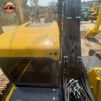 Vente Flash : Excavatrice sur Chenilles Volvo EC210 d'Occasion, 22 Tonnes, Origine Suède, Diesel Hydraulique, Excellent État, En Stock, FOB