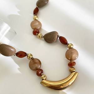 Collar MICCI de Moda para Mujer en Acero Inoxidable con Oro de 18K, Resina Fina, Piedra Natural Roja Vintage y Sin Deslustre - Product Image 2