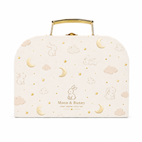 Coffret Mini Valise en Carton Rigide Personnalisé avec Finition UV et Gaufrage pour Cadeaux Souvenirs de Naissance Bébé