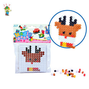 Perles Hama DIY 5 mm en gros, série Noël, perles Perler multicolores en plastique EVA écologique amusantes à repasser pour l'artisanat et les cadeaux - Product Image 2