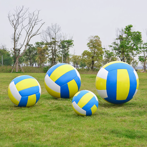 Équipement <span class=keywords><strong>de</strong></span> sport populaire Sculptures Football Badminton <span class=keywords><strong>Tennis</strong></span> <span class=keywords><strong>de</strong></span> <span class=keywords><strong>Table</strong></span> Artisanat en résine <span class=keywords><strong>de</strong></span> fibre <span class=keywords><strong>de</strong></span> verre Artisanat en résine <span class=keywords><strong>de</strong></span> qualité supérieure - Product Image 2