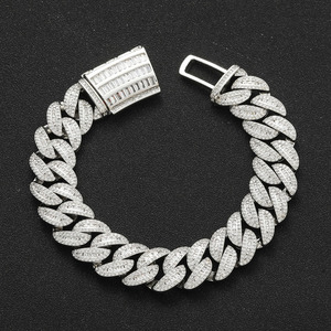 สร้อยข้อมือฮิปฮอป 15 มม. ชุดผสม ตัวอักษร T ประดับเพชรซิคอน สร้อยคิวบา สร้อยข้อมือผู้ชาย แฟชั่นทันสมัย สร้อยคอ Lijing - Product Image 3
