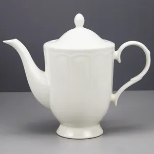 High quality Porcelain cup sets for coffee and tea teapot white and gold ceramic tea cup and pot set