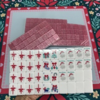 Jeu de Mahjong Américain Thème Noël - Mini Tuiles Acryliques Rose Scintillant Double Couche Artisanales Portables pour Jeu en Extérieur