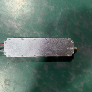 Modulo Amplificatore di Potenza RF Lufei 1100-1300/1350-1390 MHz 50W 24-32V Durevole per Rilevamento Segnale Anti-Drone FPV con Guadagno Massimo di 47dBm - Product Image 4