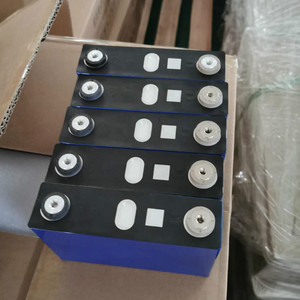 แบตเตอรี่แบบแท่งปริซึม 3.2V 50ah /NCM สำหรับเรือไฟฟ้า/ระบบกักเก็บพลังงานแสงอาทิตย์ - Product Image 3