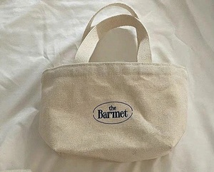 Bolsa de Tela de Lona de Color Natural Mini Ecológica con Logotipo Personalizado Serigrafiado, Reutilizable, Moderna, para Uso Doméstico - Product Image 3