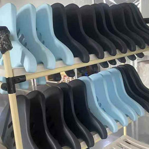 Guitarra Eléctrica GALYDA G660 de 6 Cuerdas, Cuerpo de Álamo, Mástil de Arce, Diapasón de Palisandro, Pastillas S-S-H, Acabado Mate - Product Image 4