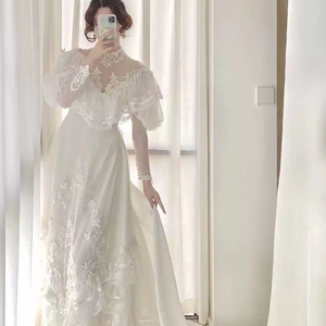 Awei Vintage [Snow White Mousse] Abito da sposa a sirena con maniche a sbuffo in pizzo e strascico lungo fino al pavimento (100% cotone) - Product Image 1