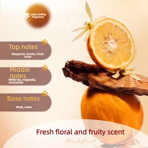 Crème pour les mains parfumée aux fleurs Jinya, hydratante, vitamine VC, soin de la peau pour l'automne et l'hiver, pour adultes, vente en gros - Product Image 4