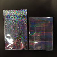 Protège-cartes magique holographique prismatique 56x87 Penny, pochettes de cartes holographiques assorties, matériau PP recyclable, impression cadeau