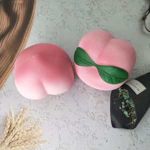 Jouet anti-stress en PU souple à montée lente en forme de pêche, idéal pour les cadeaux promotionnels (vente en gros) - Product Image 4