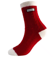 Chaussettes d'hiver douillettes en velours chaud, chaussettes thermiques en polaire corail, chaussettes d'intérieur épaisses et moelleuses, chaussettes thermiques rouges et blanches de Noël