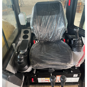 Nouvelle mini-pelle Liugong 9035F de 3,5 tonnes, diesel à faible consommation, pour travaux de construction et de terrassement, livraison mondiale, économique - Product Image 3